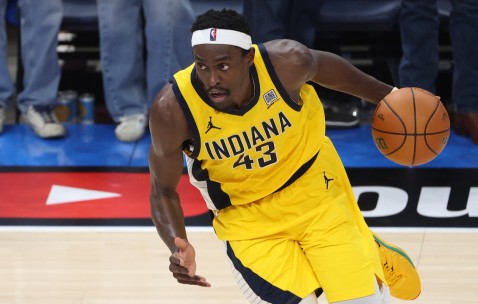 NG28-西亚卡姆连续七场比赛得分超过赛况扑朔迷离，篮网挑战极限！的简单介绍