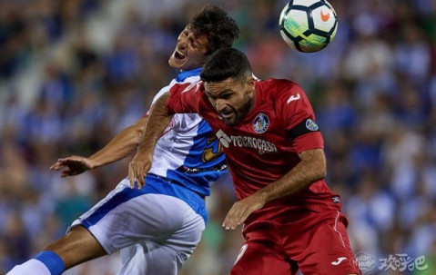 南宫28- 新疆广汇训练开放日，今晨复出首秀引欢呼，西甲在即，细节决定成败